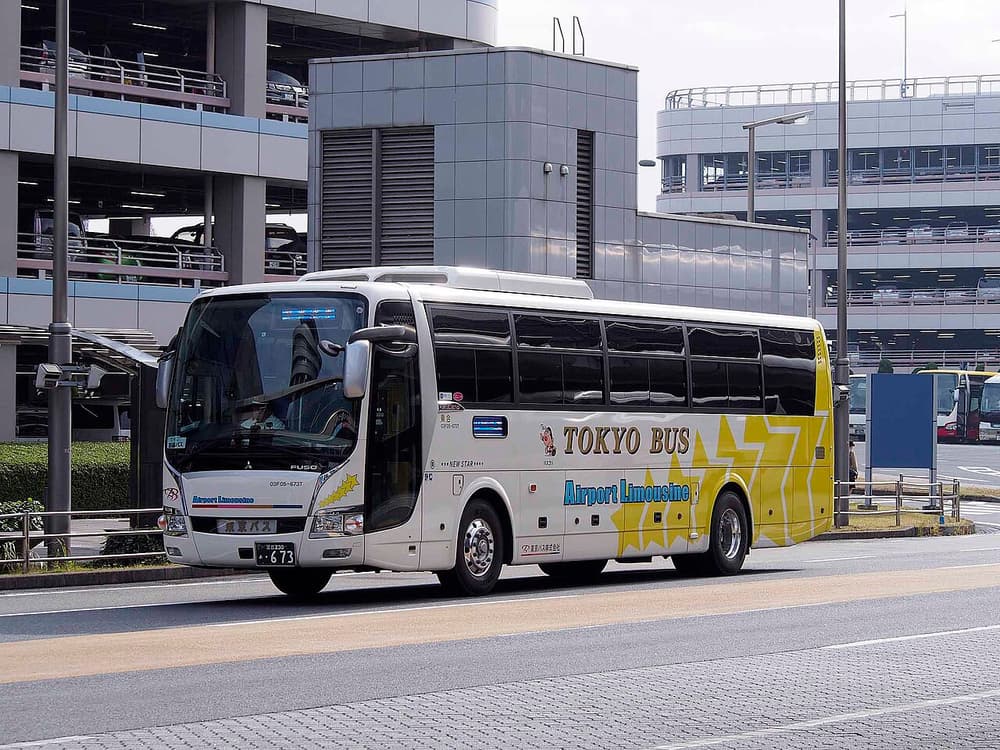 Tokyo Bus 03F05-673T Airport Limousine Aero Ace