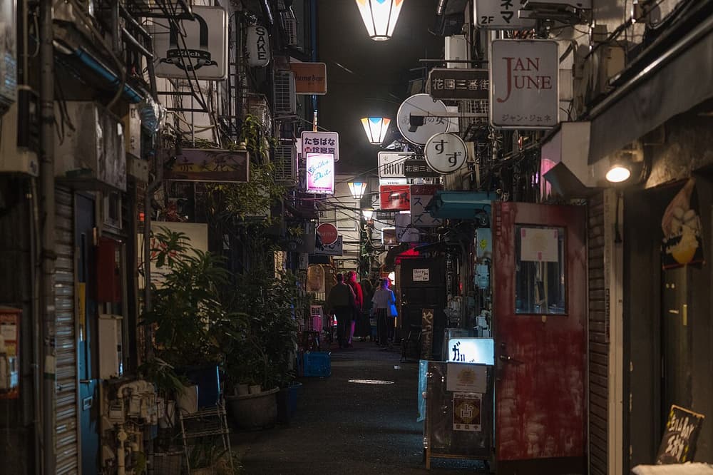 2024-10-20 Shinjuku Golden Gai at night